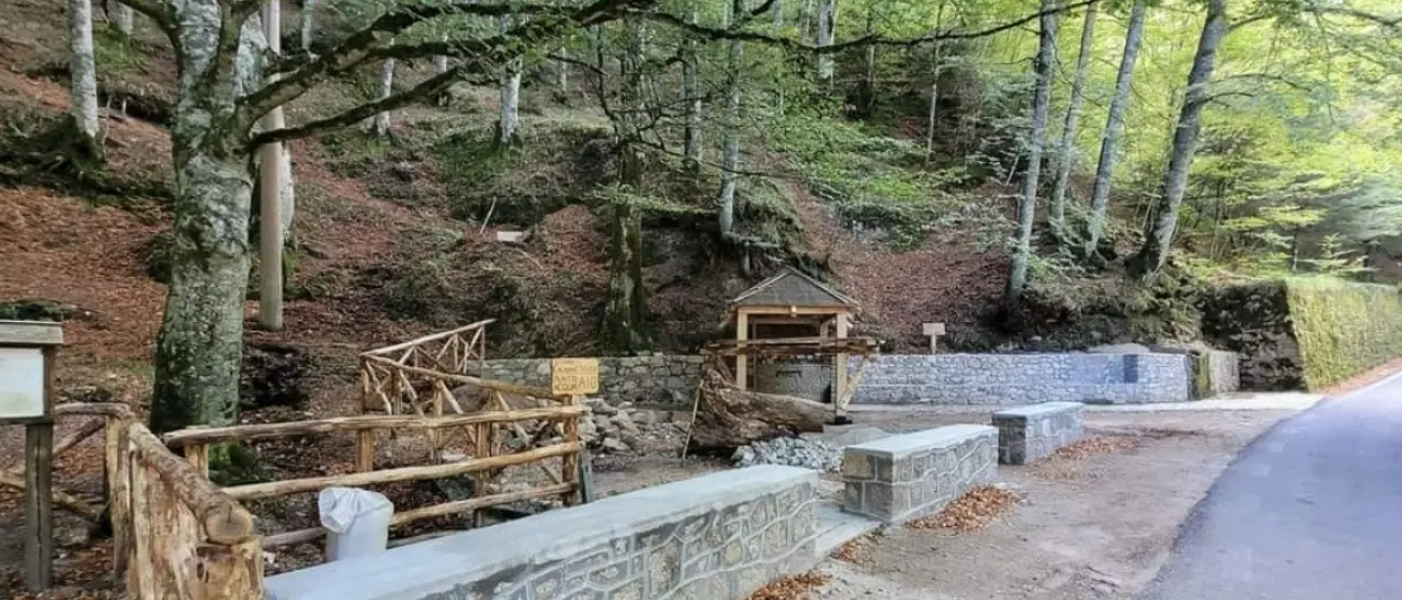 Mongiana, conclusi i lavori di riqualificazione della “Fontana delle belle donne”