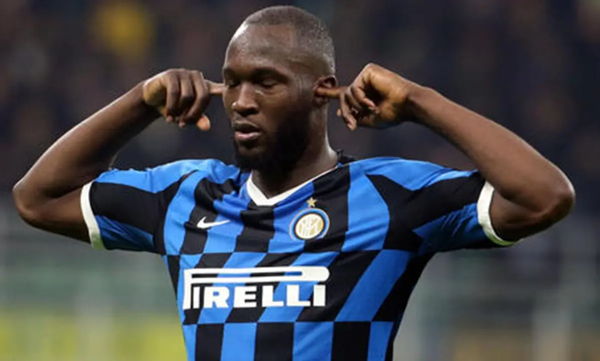 Insulti razzisti a Lukaku, la Cassazione conferma Daspo per tifoso di Vibo Valentia