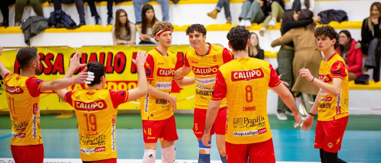 Volley, la Tonno Callipo vince ma con fatica contro Messina