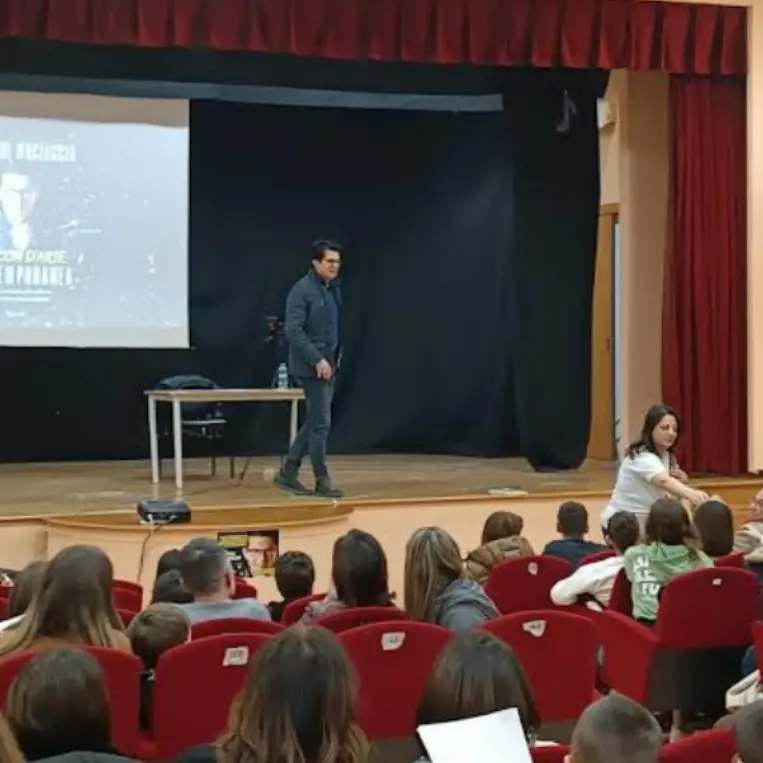 “Attacchi d’arte”: Giovanni Muciaccia entusiasma il pubblico di Filadelfia