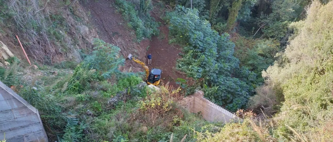 Vibo, San Pietro isolata da due anni: ruspe in azione per i lavori di messa in sicurezza