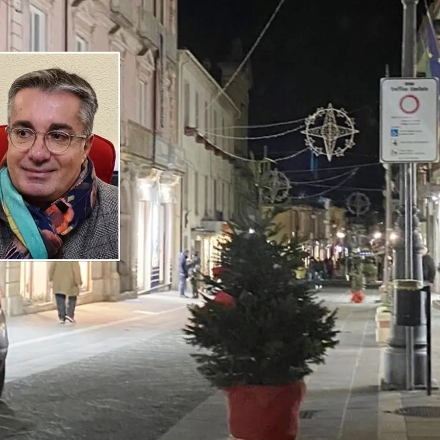 Eventi di Natale non tenuti a Vibo, Scuglia: «Questione di poco conto il mezzo usato per comunicare le variazioni»