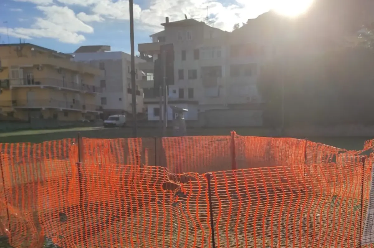 Tropea, sul ripetitore telefonico installato al cimitero interviene il consigliere Piserà