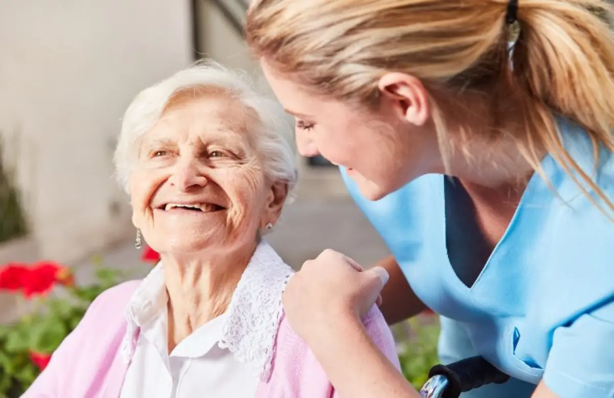 Assistenza e cura anziani e disabili, dall’Ambito territoriale di Vibo sostegni alle famiglie