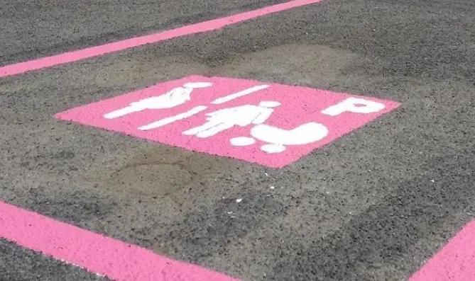 Mileto, al via gli “stalli rosa” su tutto il territorio comunale