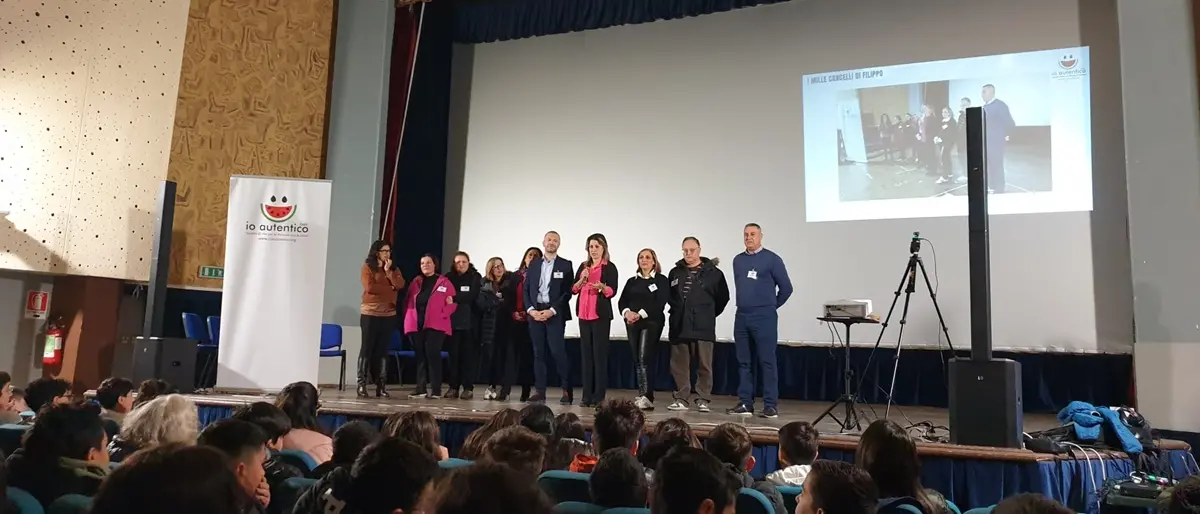 Successo di pubblico a Vibo Valentia per il docufilm \"I mille cancelli di Filippo\"