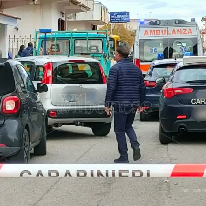 Dramma familiare nel Catanzarese, 23enne uccide il padre a coltellate