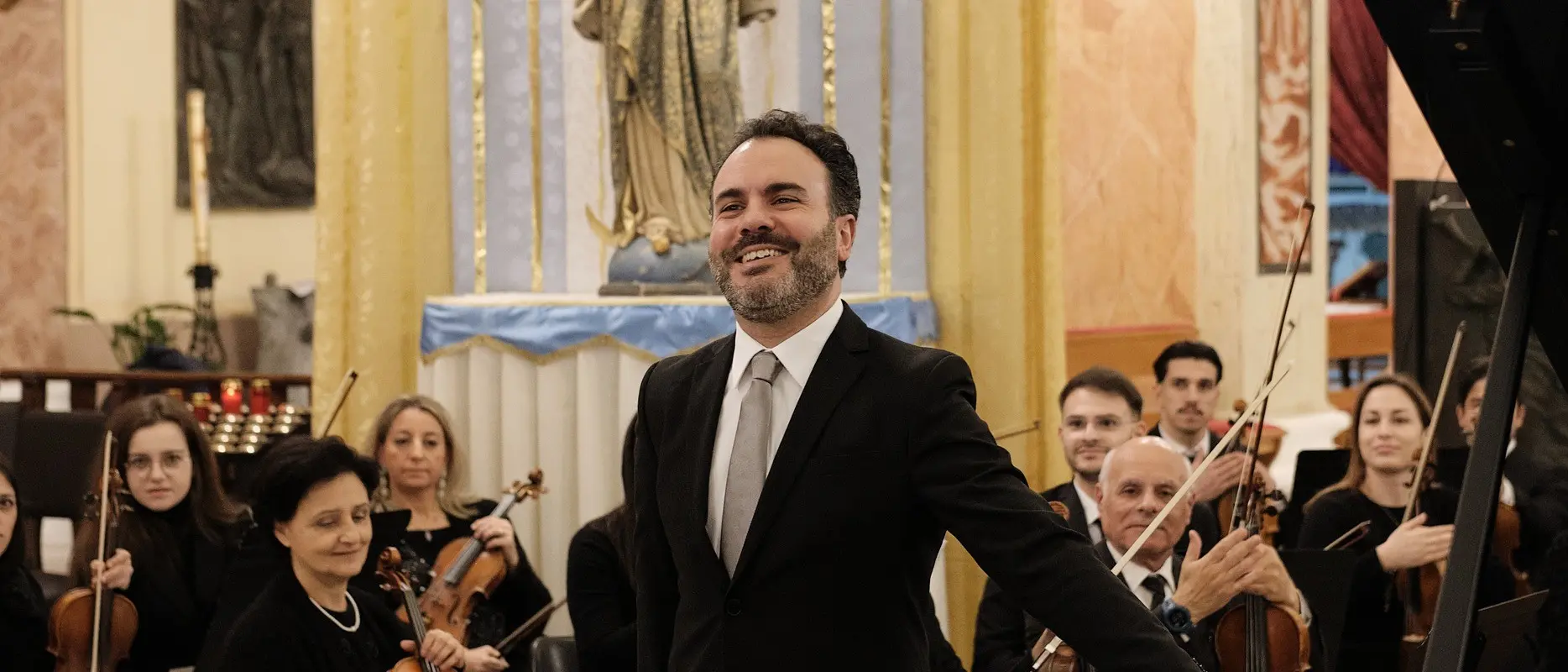 Mileto, concerto trionfale per il maestro Roberto Giordano nella basilica cattedrale
