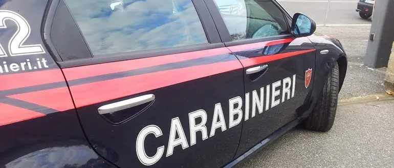 Aggredirono e ferirono con un colpo di pistola un operaio la notte di Natale, tre arresti nel Vibonese
