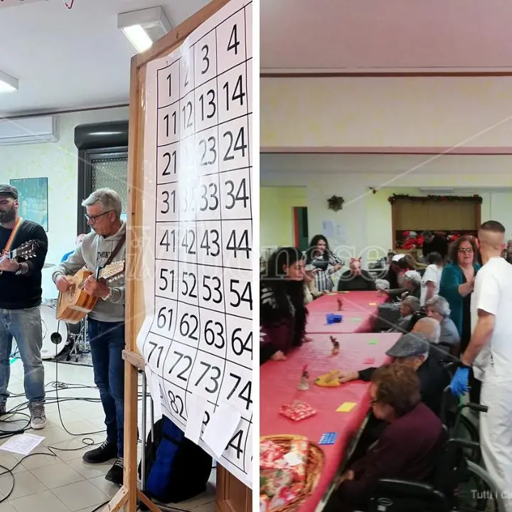 Sorrisi e aria natalizia per gli anziani della Casa di riposo “Don Mottola” con la musica degli Etno Pathos