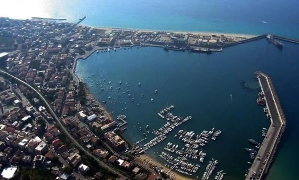 Porto di Vibo cenerentola degli scali calabresi, Colelli (Pd): «L’assessore regionale Varì si è dimenticato del suo territorio?»