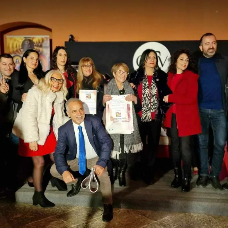 Leggere&Scrivere, consensi per il calendario d’arte e poesia Sd collection