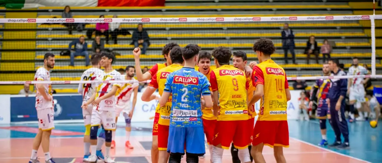 Volley, la Tonno Callipo rimonta contro Praia, la gara al PalaVantia termina 3-1