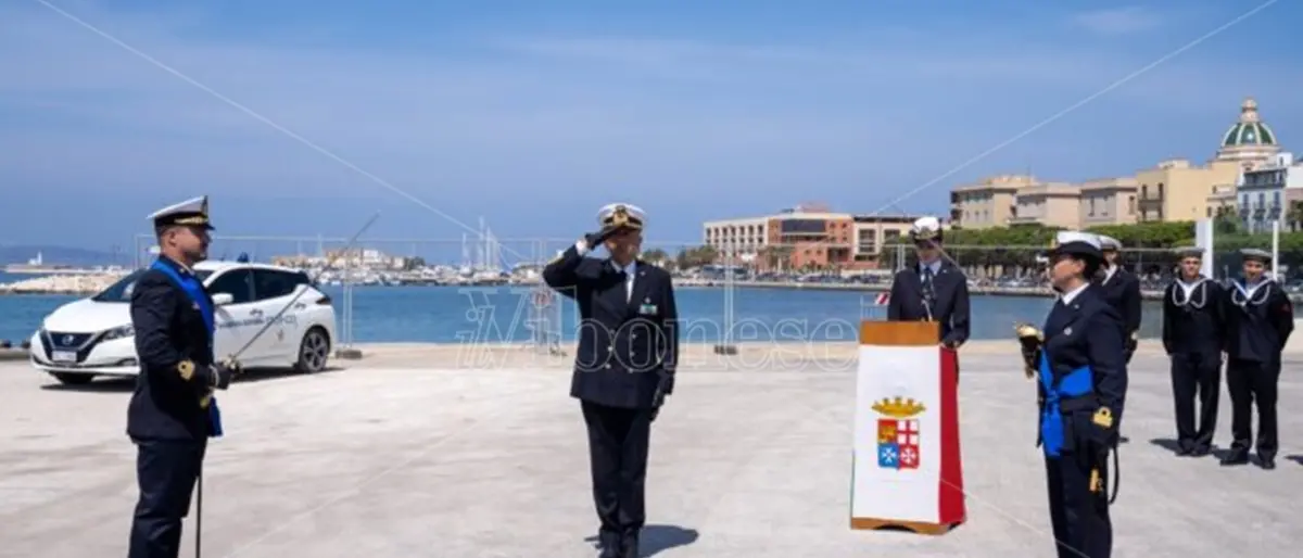 Guardia costiera, prima donna al comando della nave \"Natale De Grazia\"