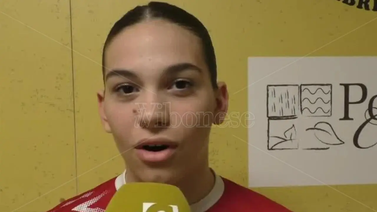 Tonno Callipo Vibo, nel gruppo giallorosso spicca il talento di Giulia Scibilia - Video