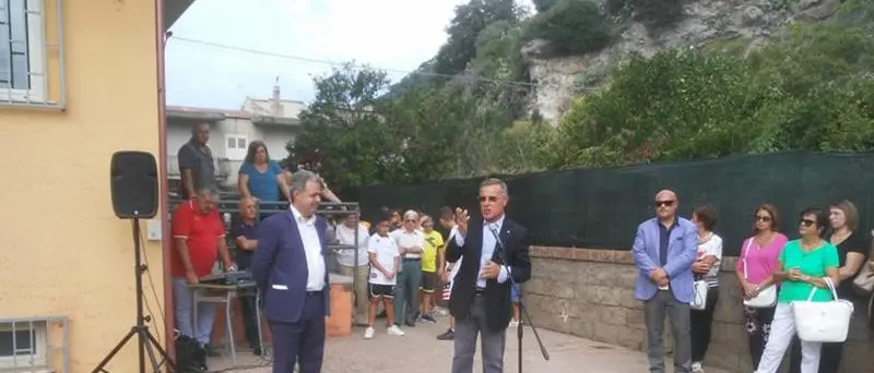 Anno scolastico a Nicotera inaugurato all’Elefante rosso