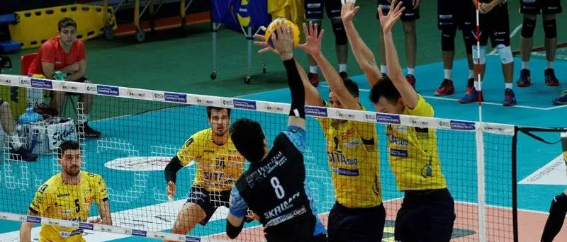 Tonno Callipo, bene la prima trasferta amichevole: Castellana va ko