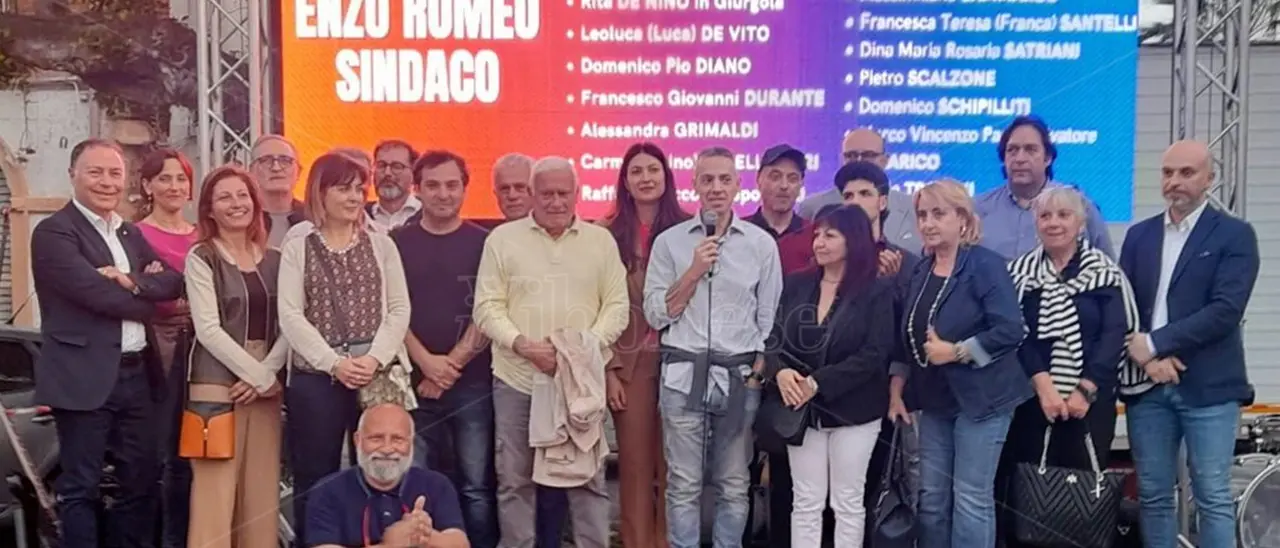 Verso le comunali, Enzo Romeo presenta liste e programma a Vibo Marina