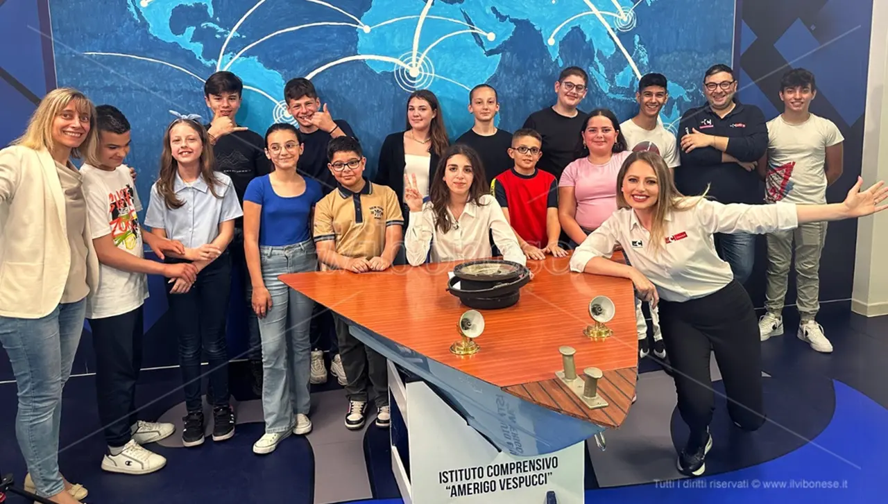 Il telegiornale dei ragazzi torna su LaC Tv, oggi il quarto appuntamento con Tg Young - Video