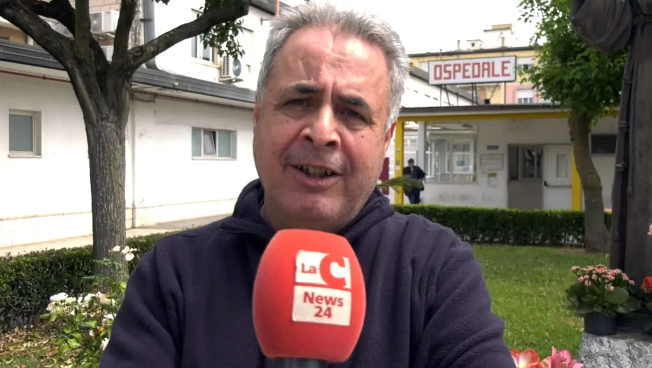 Tenta di darsi fuoco in ospedale, il sindaco infermiere Marasco scrive a Occhiuto: «Punta dell'iceberg di una sanità disastrata»