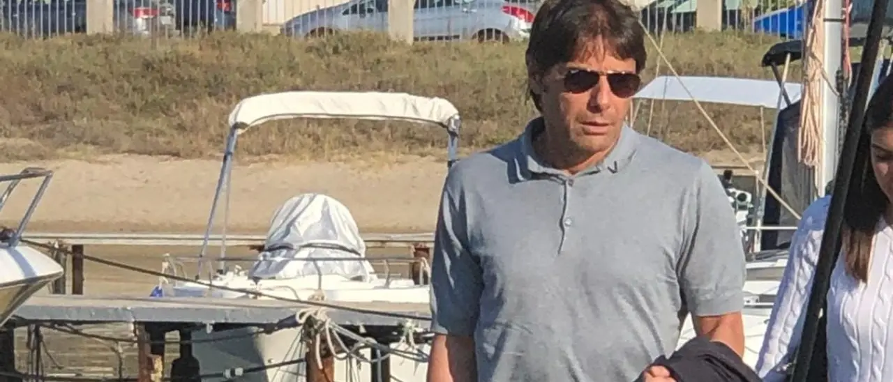 Antonio Conte a Vibo Marina prima di ufficializzare il nuovo ingaggio con il Napoli