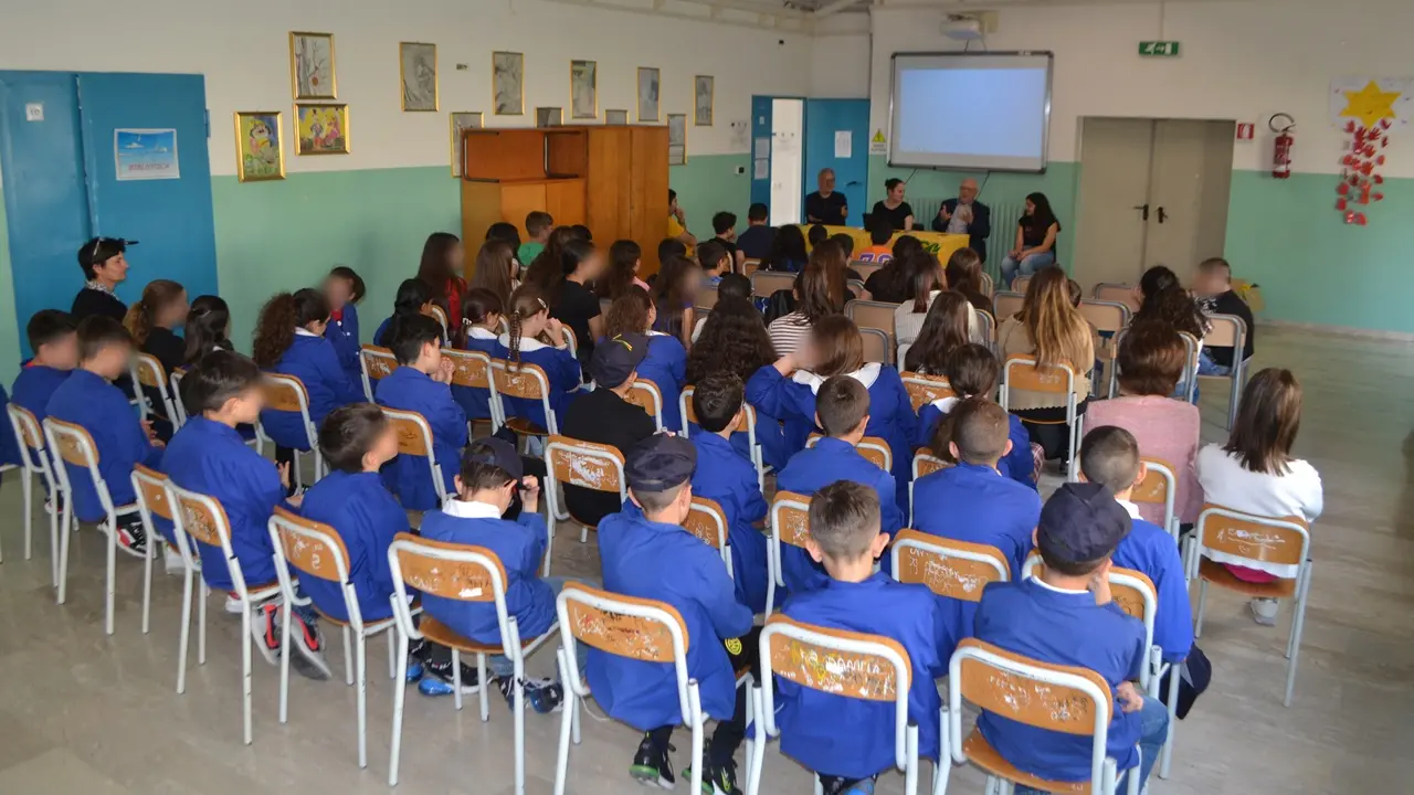 Rombiolo, gli alunni della scuola elementare a lezione di tutela della natura con Legambiente
