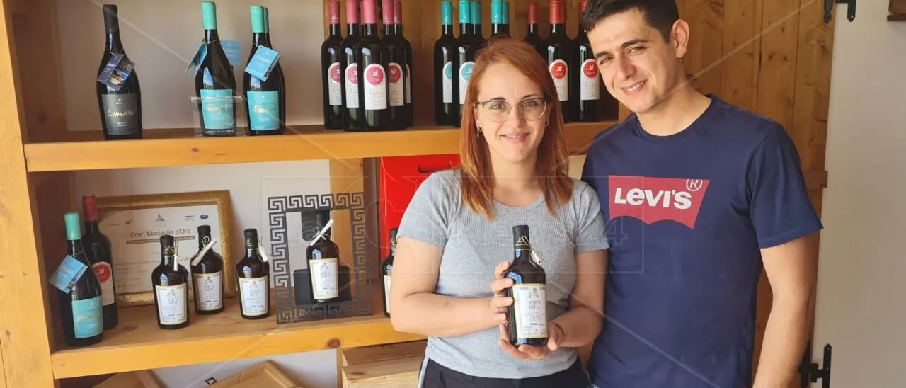 Ecco lo Zibibbo di Porto Salvo, la scommessa di due giovani vignaioli vibonesi che puntano sulla filiera corta