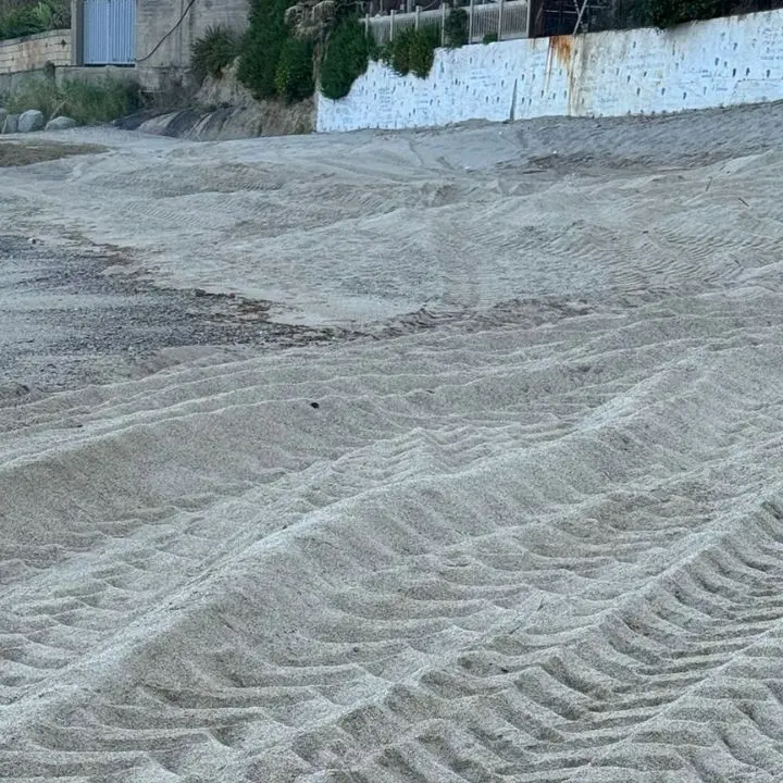 A Pizzo ruspe schiaccia-tutto sulle spiagge della Marinella: l’appello di Paolillo (Wwf) cade nel vuoto