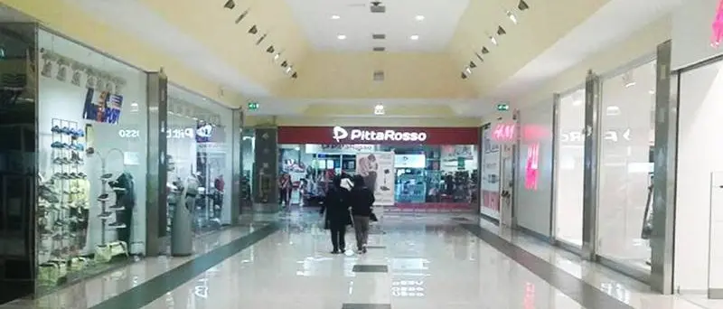 L’associazione Valentia dona un defibrillatore al Vibo Center