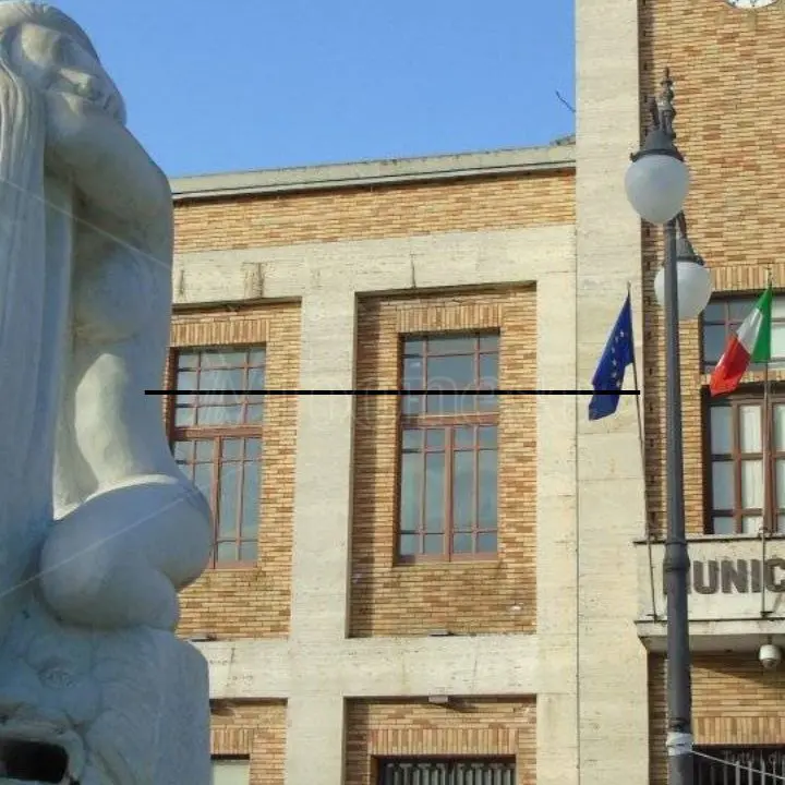 Vibo, Rifondazione comunista critica la mancanza di discontinuità di Romeo: «Stessi dirigenti, in Comune non è cambiato nulla»