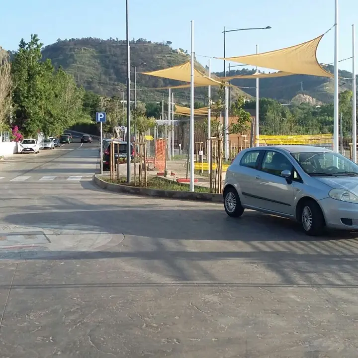 Turismo e infrastrutture: a Parghelia tutto pronto per l'ampliamento del parcheggio della spiaggia \"La Grazia\"