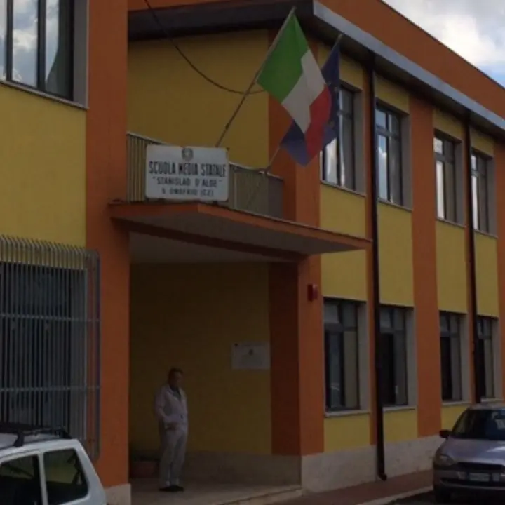 Settecento studenti dell’Ic di Sant’Onofrio in classe già dal 10 settembre: anticipo di una settimana in vista del mega ponte di primavera