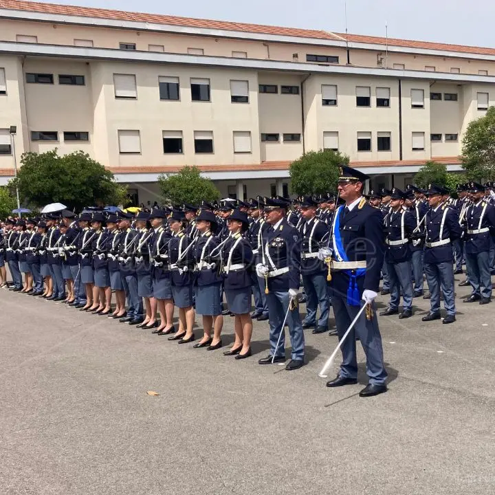 «Lo giuro!», dalla Scuola di polizia di Vibo 187 nuovi agenti a difesa della Repubblica e della legalità – Video