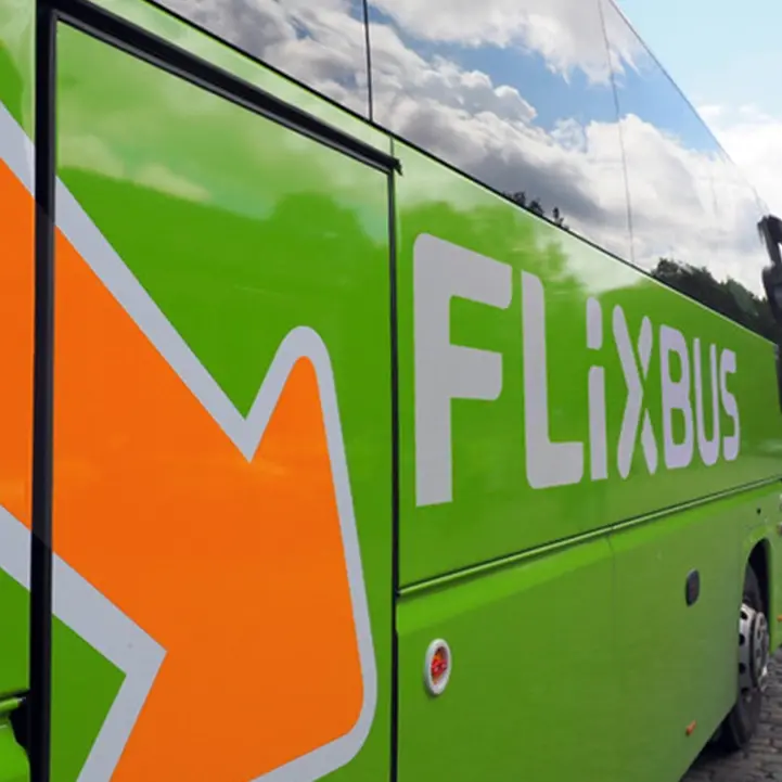 FlixBus potenzia le tratte con Vibo Valentia, 7 corse a settimana per Roma e Napoli