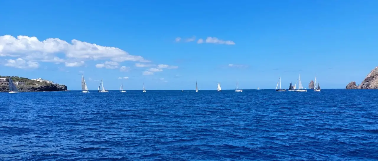 Da Tropea verso le Eolie e poi ritorno: X edizione della \"Rotta dei Ciclopi\", la regata organizzata dal Circolo velico Santa Venere