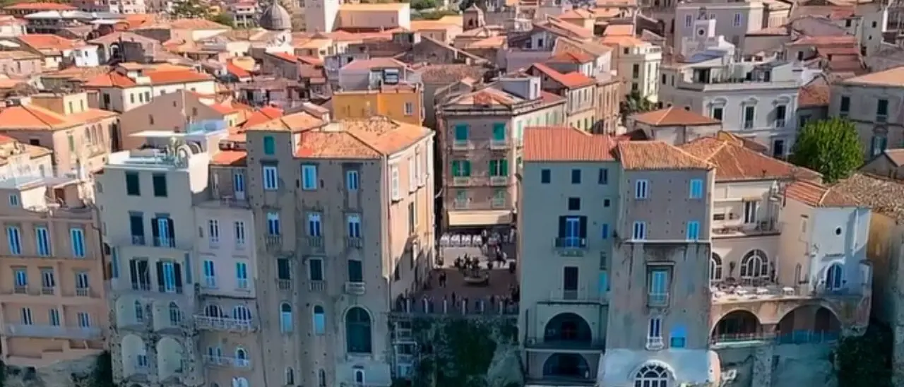 Il Comune di Tropea si accorda con Poste: dilazionati 372mila euro di debiti