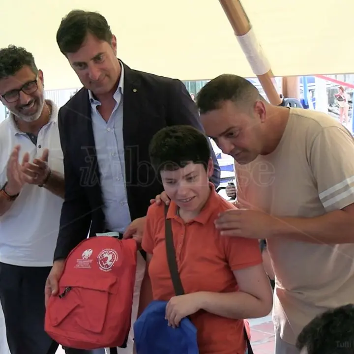 Inclusione in riva al mare, presentato a Vibo Marina il campo estivo per disabili Fenicemare - Video