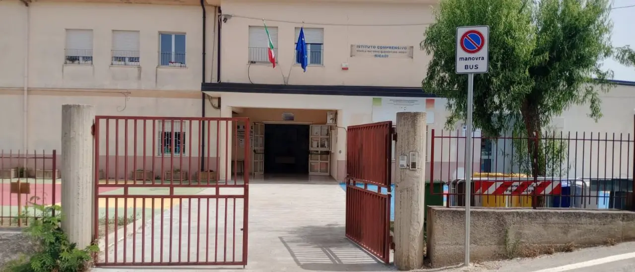 Ricadi, escrementi di topo nel plesso di Orsigliadi: la scuola resterà chiusa anche mercoledì 20