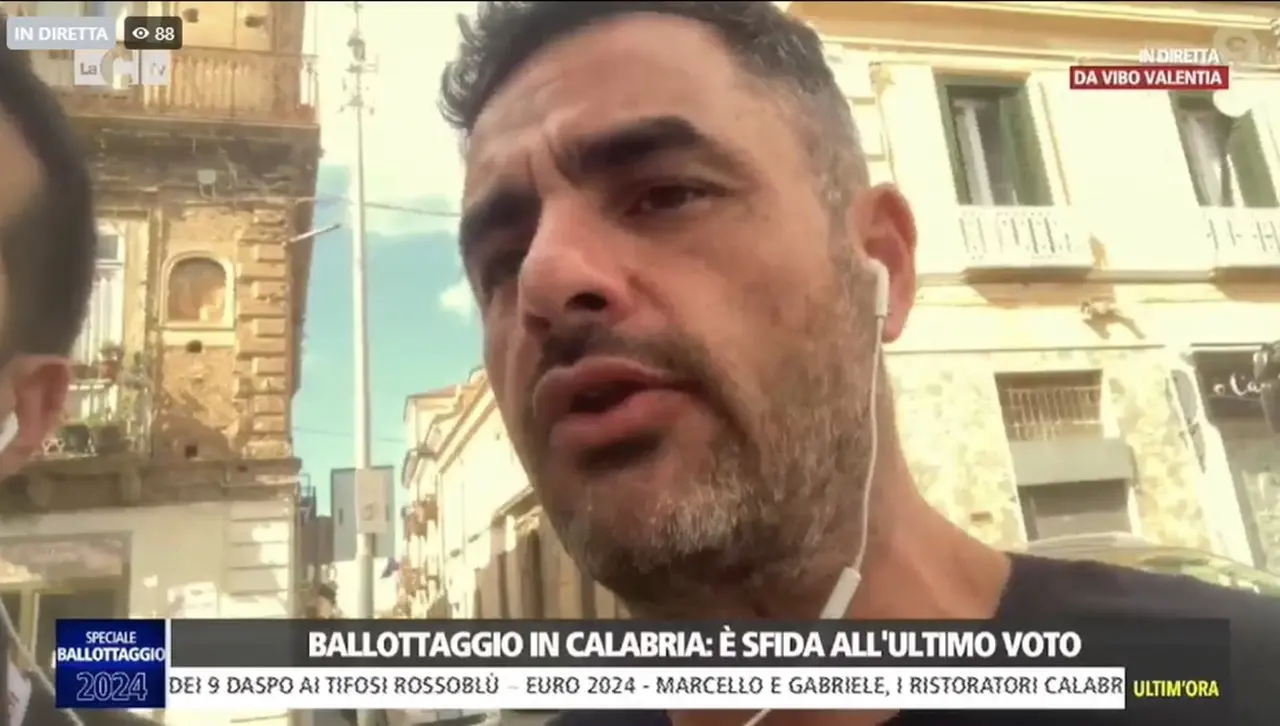 Romeo sindaco, Cosentino (centrodestra): «Mia candidatura in campo tardi, ma la scelta dei vibonesi merita rispetto»