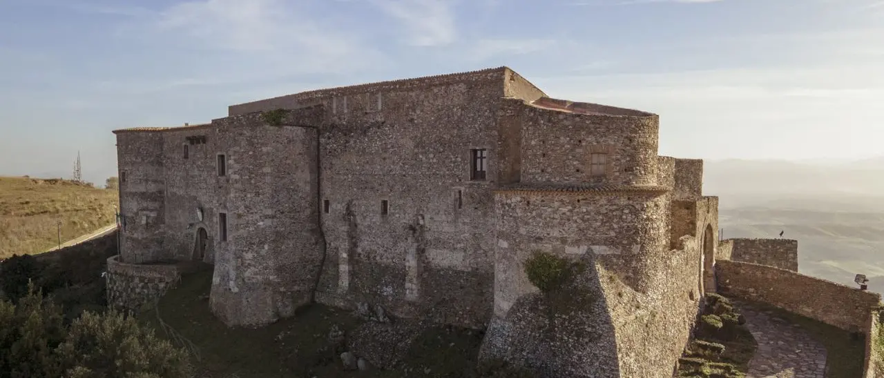 Vibo e il suo patrimonio archeologico diventano pubblici nel progetto \"ArcheoVibo\"