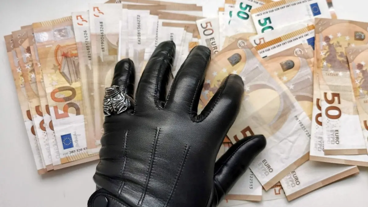 Calabria, un milione di euro contro usura e racket: bando per associazioni e fondazioni\n