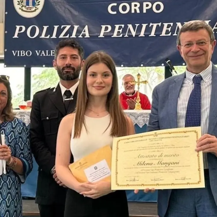Celebrazione di San Basilide: la Polizia penitenziaria di Vibo premia l'eccellenza e il talento