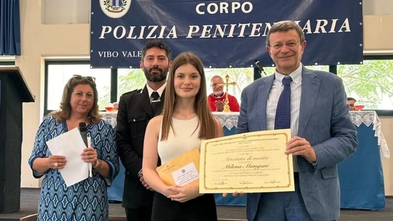 Celebrazione di San Basilide: la Polizia penitenziaria di Vibo premia l'eccellenza e il talento