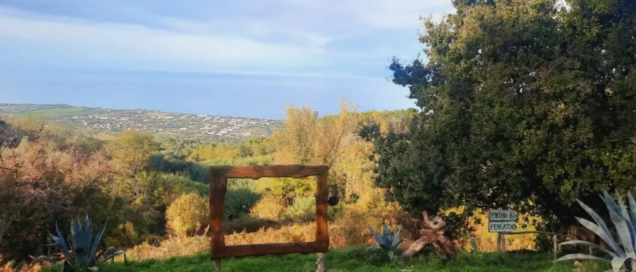 Musica, scrittura e degustazioni: tornano a Vibo gli appuntamenti con “La fattoria delle idee”