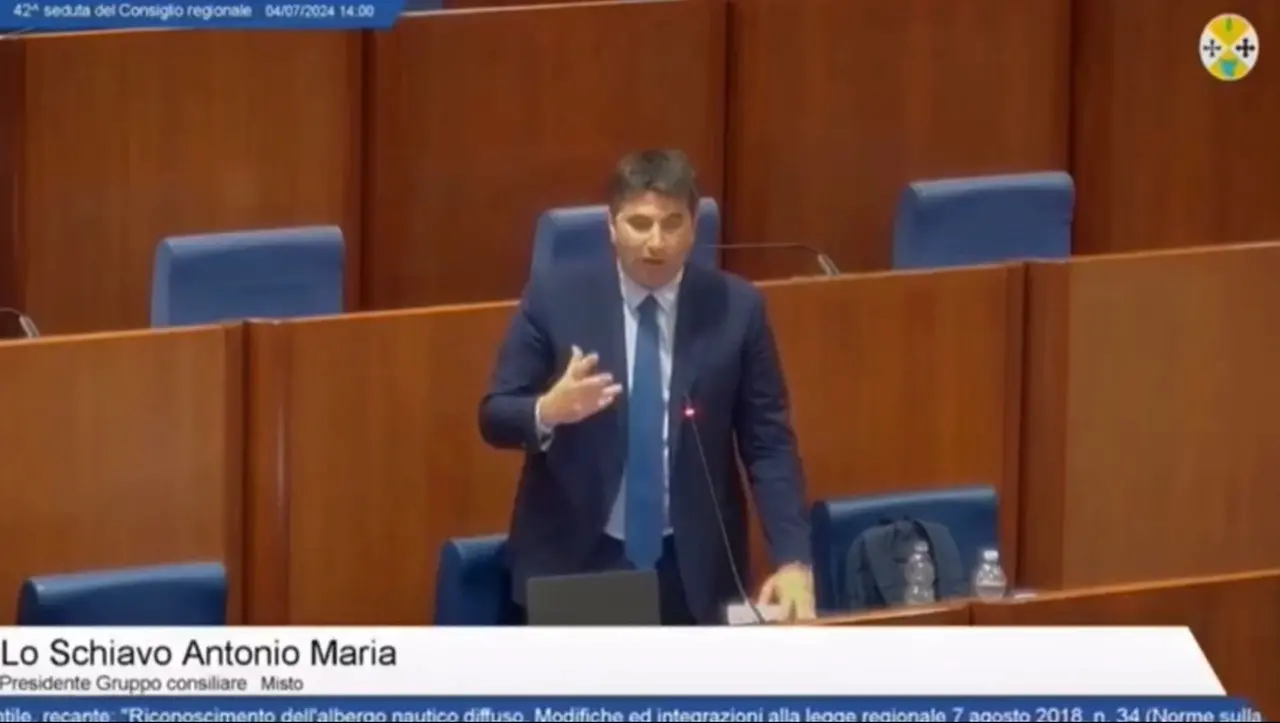 Lo Schiavo in Consiglio regionale: «L'ex statale 522 è una vergogna per l'intera Calabria» - Video