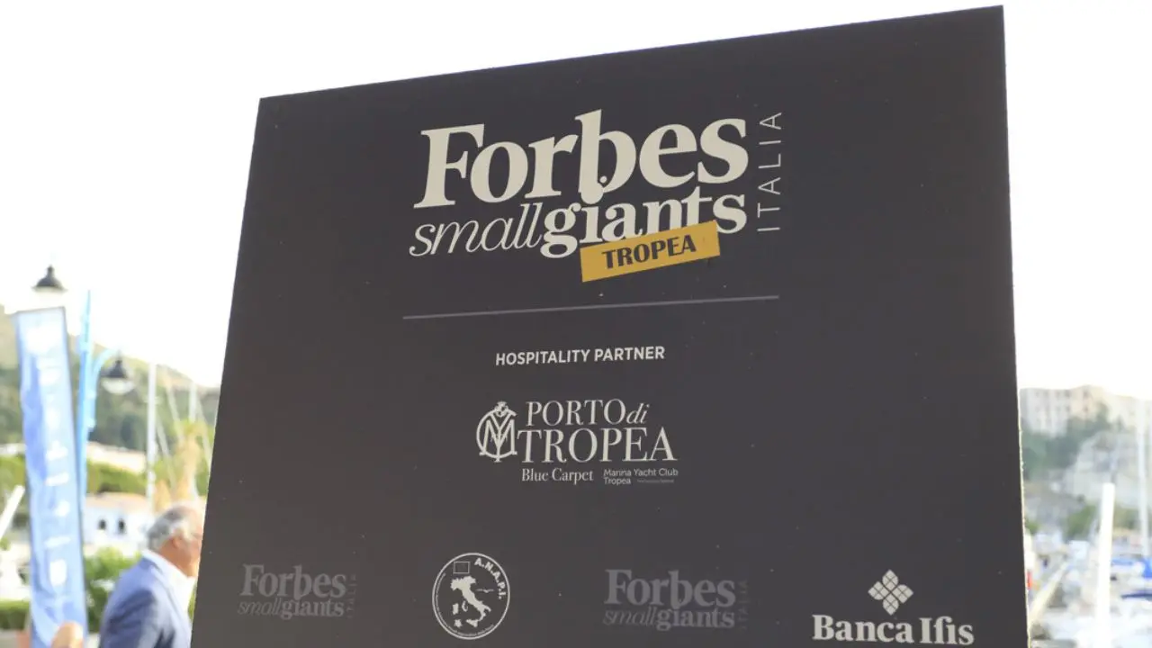 \"Forbes Small Giants\", al porto di Tropea la 24esima tappa dell'evento dedicato a piccole e medie imprese