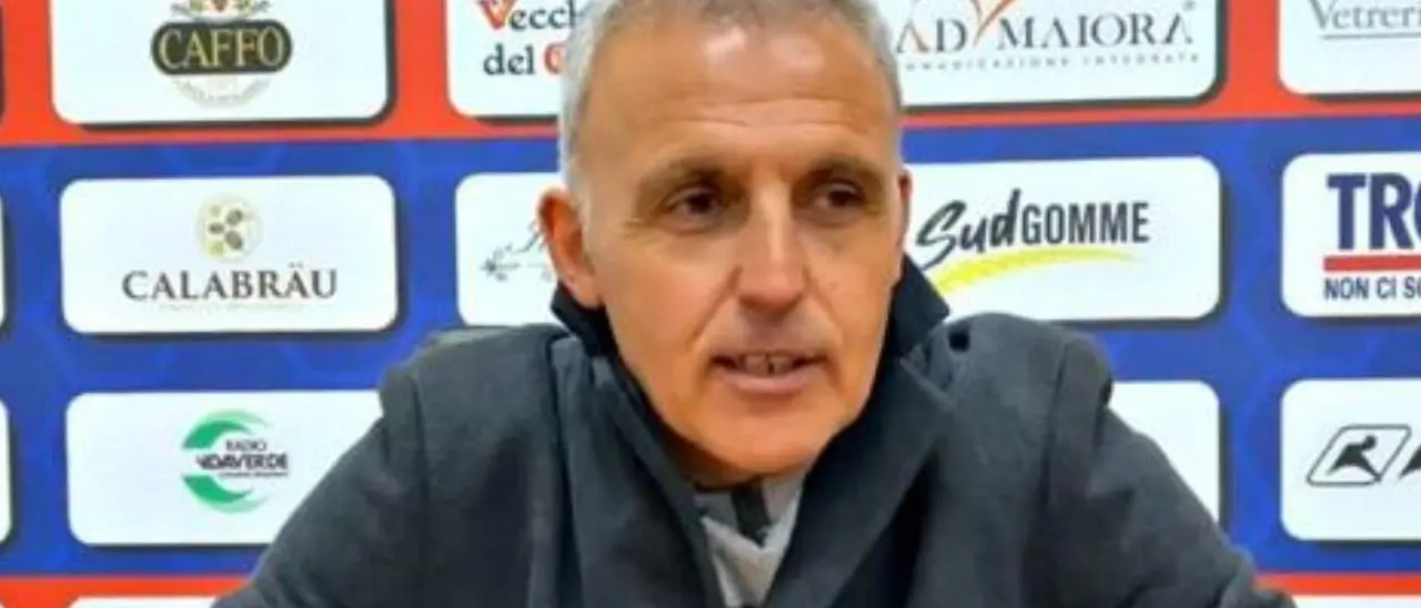 Mercato Vibonese, i rossoblù vicini al tecnico Facciolo e al ds Meli