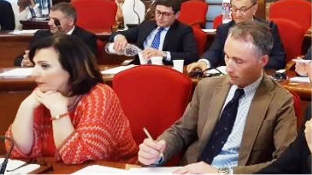 Cento giorni, parte della minoranza apre all'esecutivo Limardo