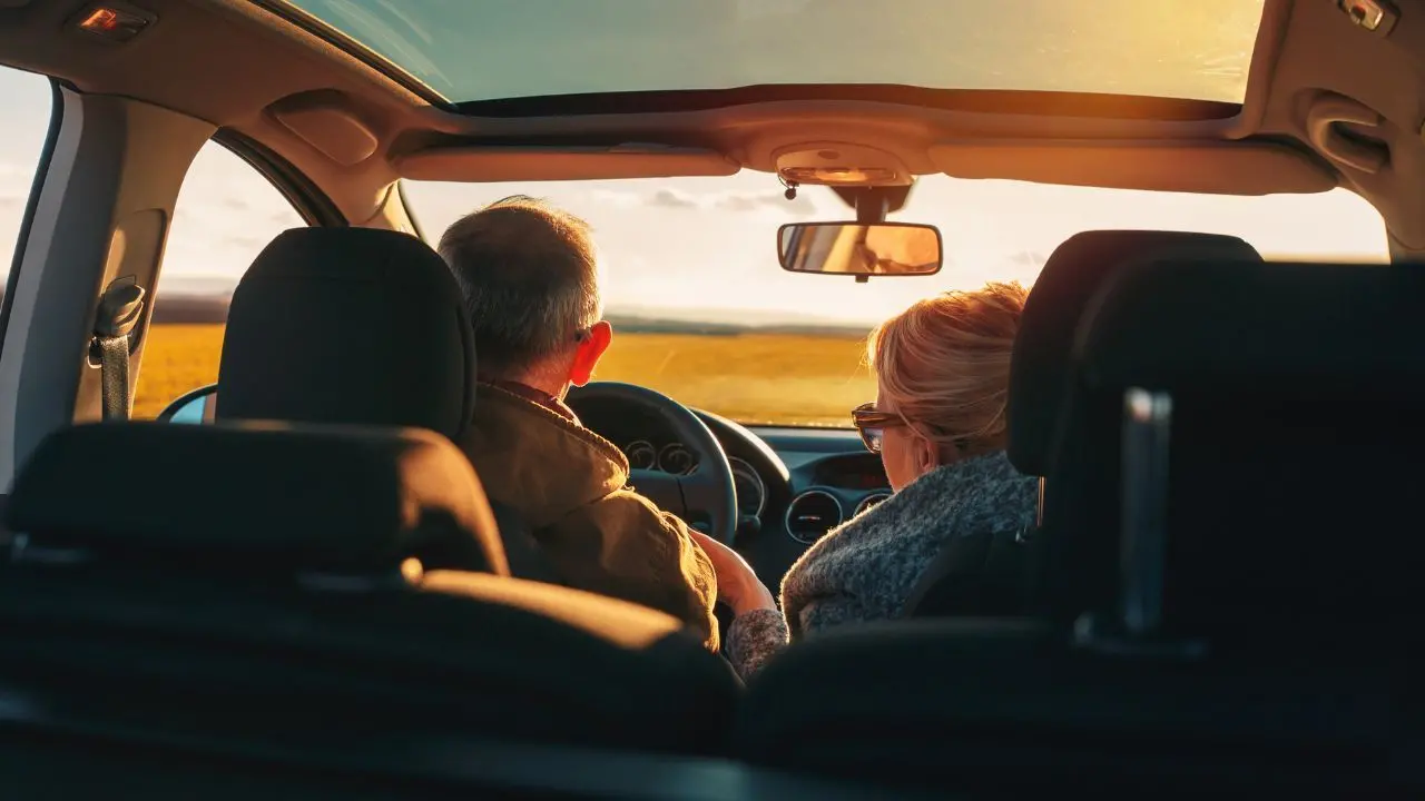 Filadelfia, al via il \"Taxi sociale\": volontari della Protezione civile accompagnano con l'auto gli anziani soli