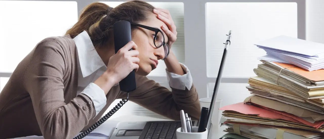 Vibo, segreterie scolastiche al collasso: organici ridotti e valanghe di lavoro, la Cisl chiede rinforzi